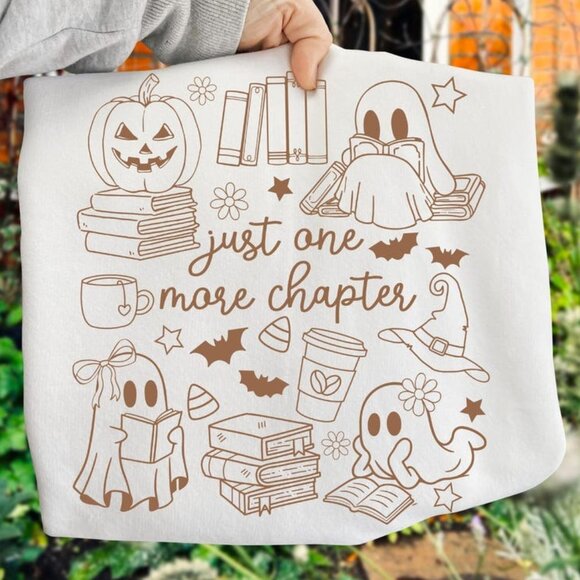Tops - Just One More Chapter T-shirt, Ghost Books Halloween Unisex Tee